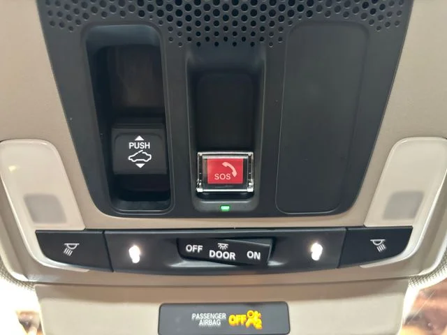 Used 2024 Solar Silver Honda EX image 22