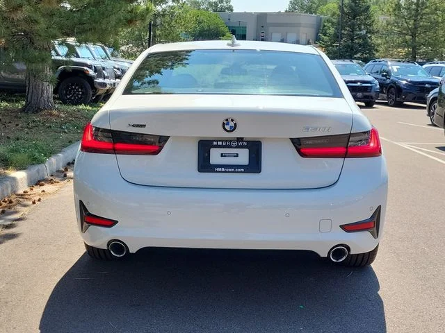 Used 2019 Alpine White BMW 330i xDrive image 4