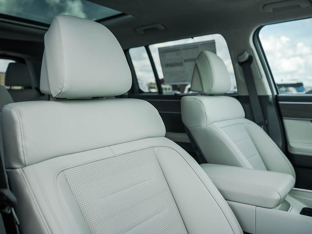 New 2026 Serenity White Hyundai Calligraphy AWD image 38