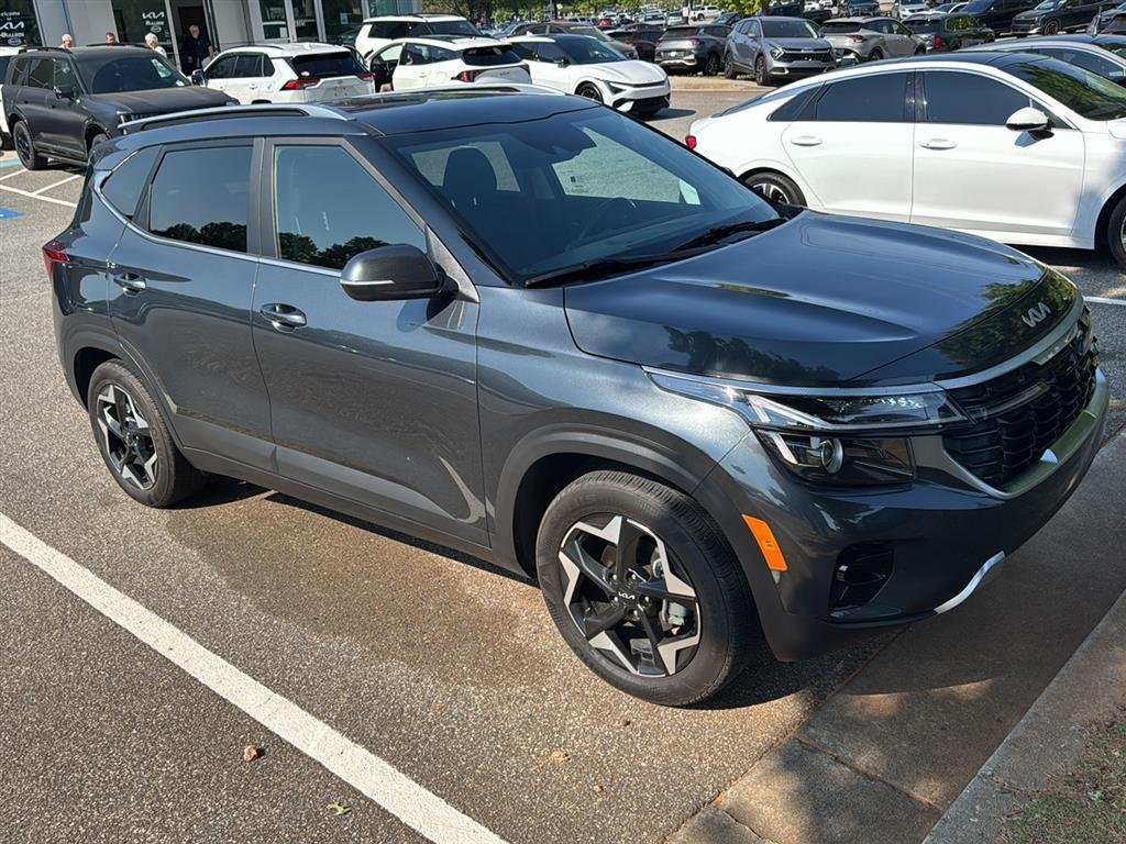 2024 Kia Seltos EX