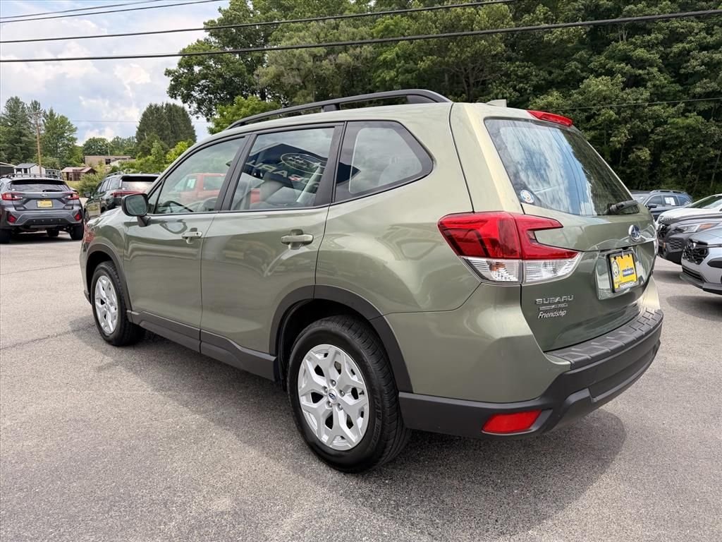 Used 2019 Green Subaru Base image 5
