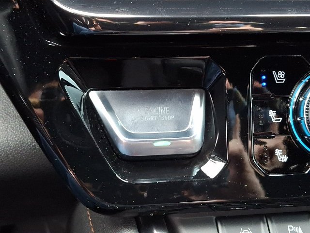 Used 2023 Blue GMC AT4 image 25