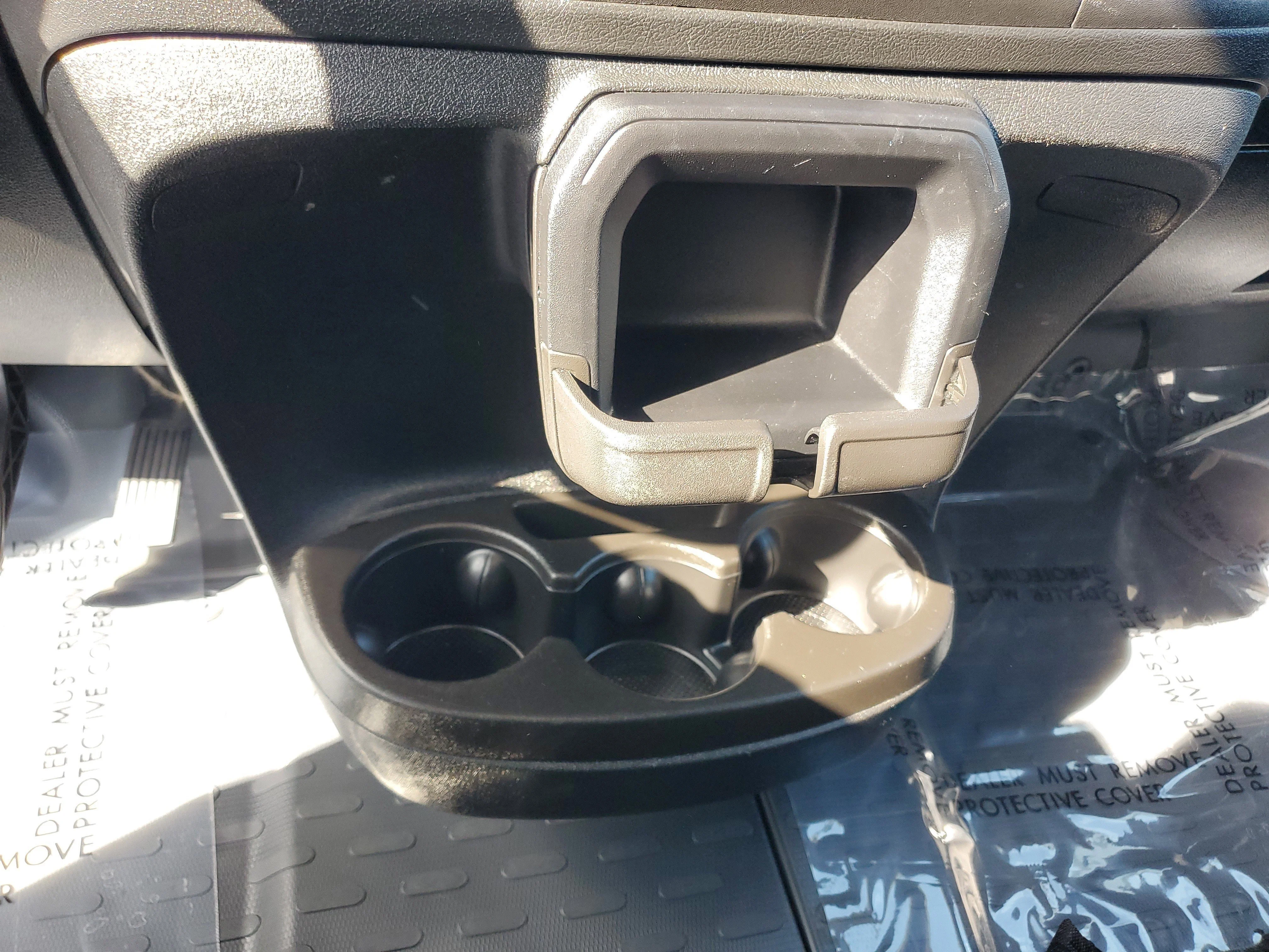 Used 2025 White Ram Base image 17
