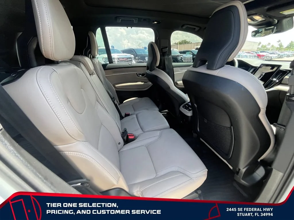 Used 2025  Volvo Ultra image 17