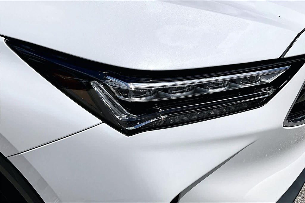 New 2026 White Acura Technology Package image 13