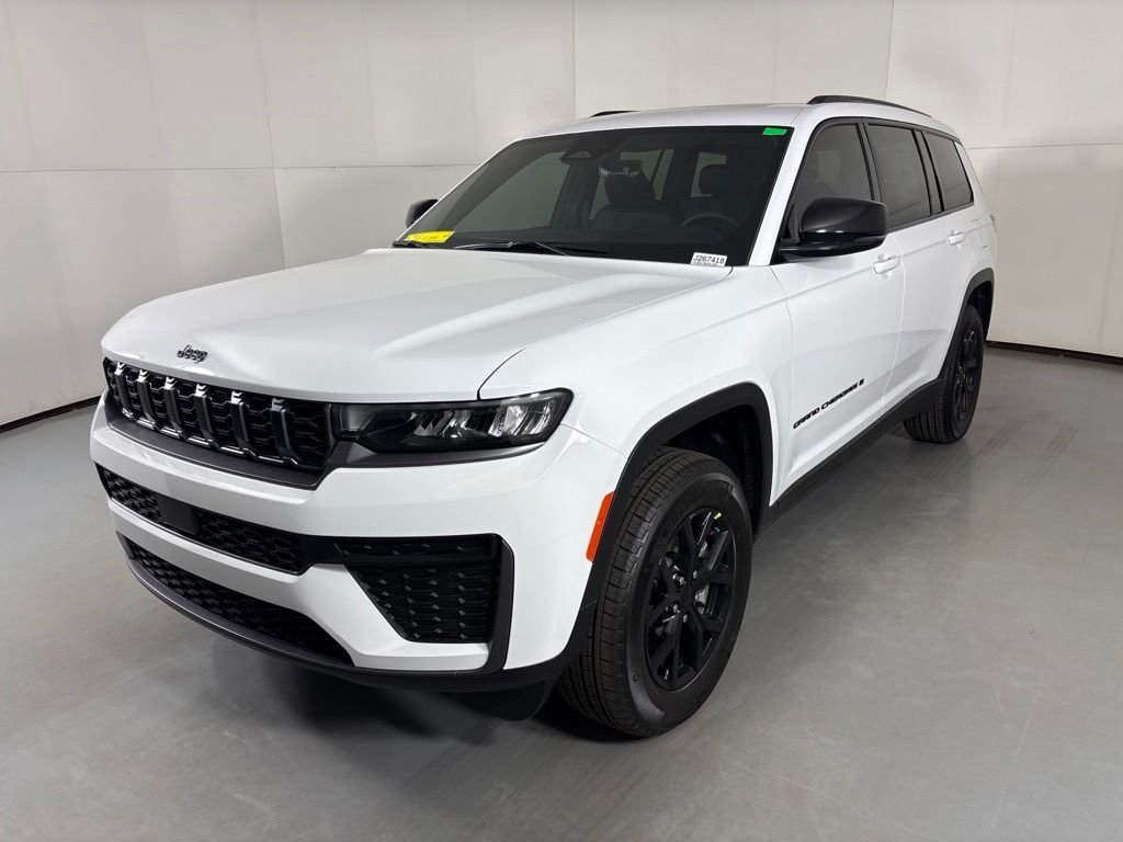 New 2026 Bright White Clear-Coat Exterior Paint Jeep Altitude image 4