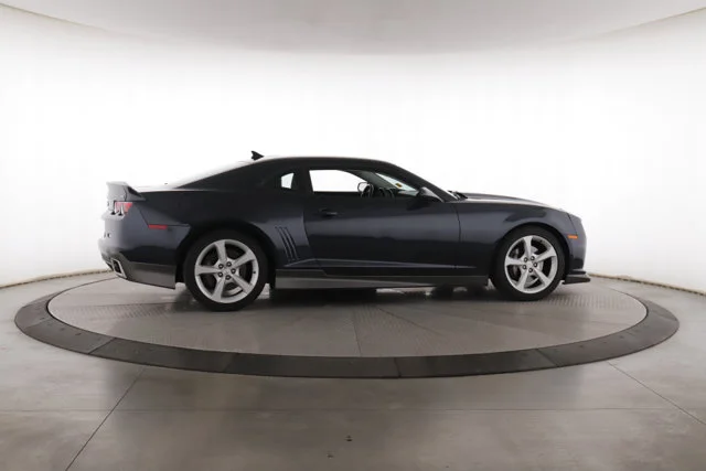 Used 2013 Blue Chevrolet SS image 12