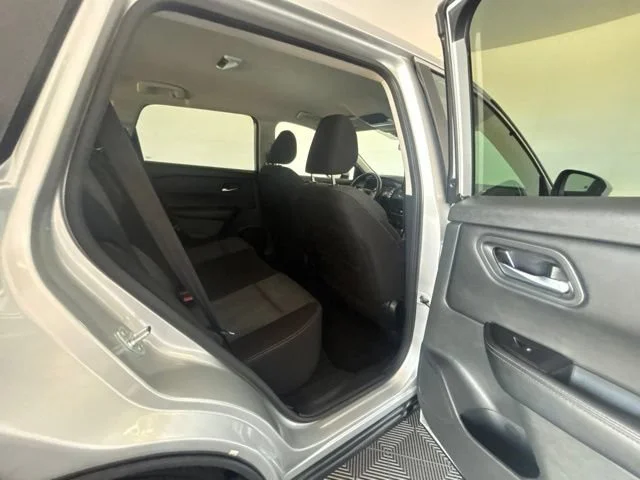Used 2025 Silver Nissan SV image 29