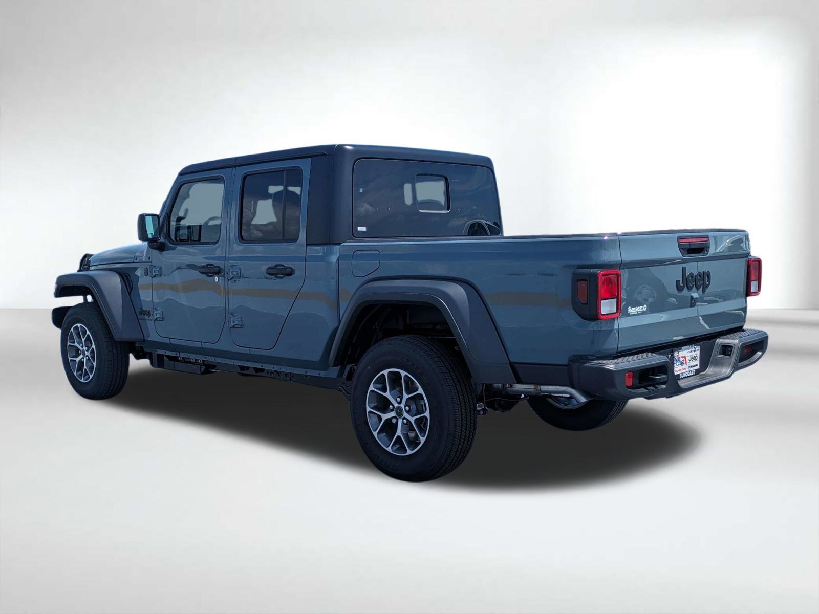 New 2026 Anvil Clear-Coat Exterior Paint Jeep Sport S image 6