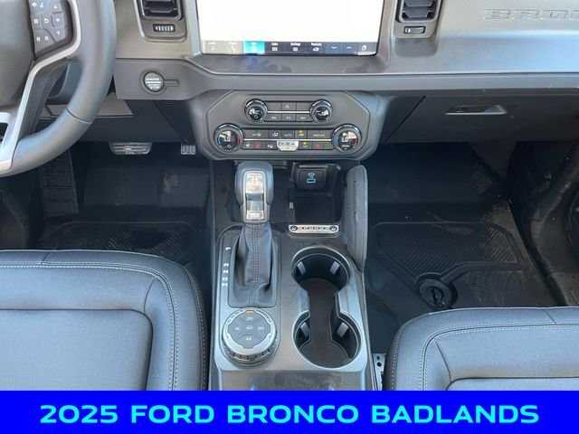 2025 Ford Bronco 4-Door Badlands - Photo 11