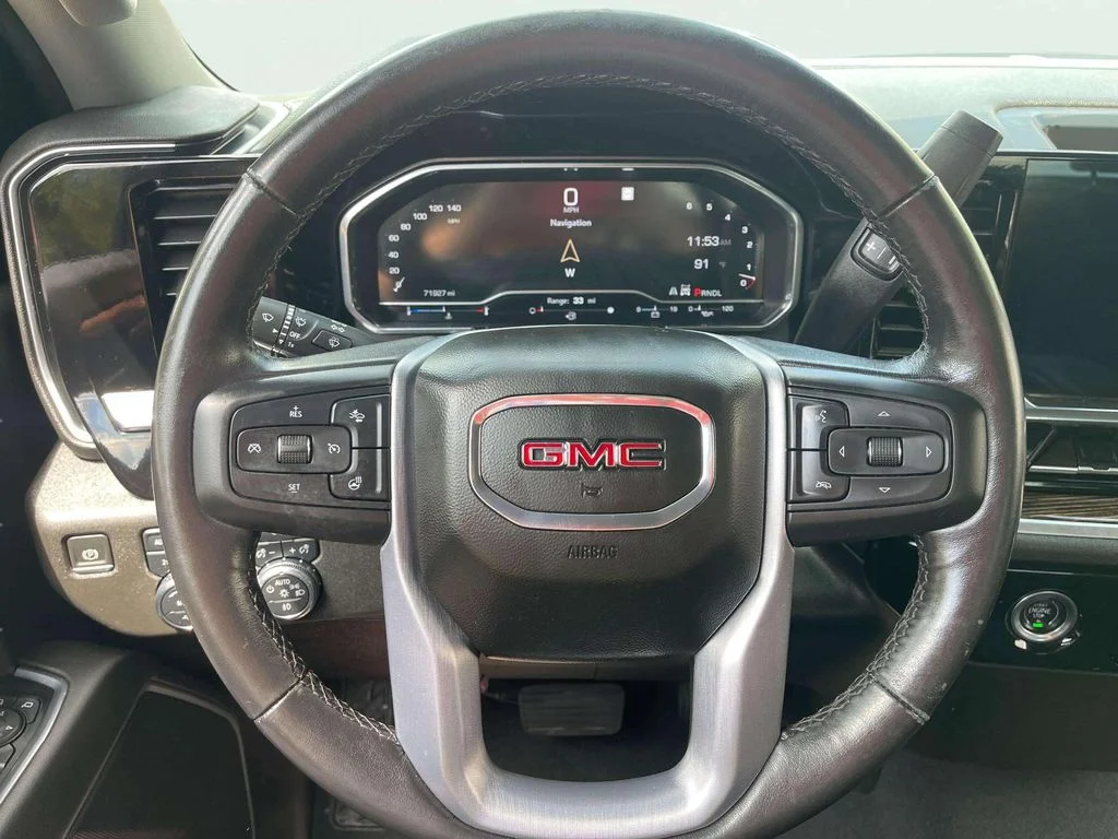 Used 2022 Onyx Black GMC Elevation image 15