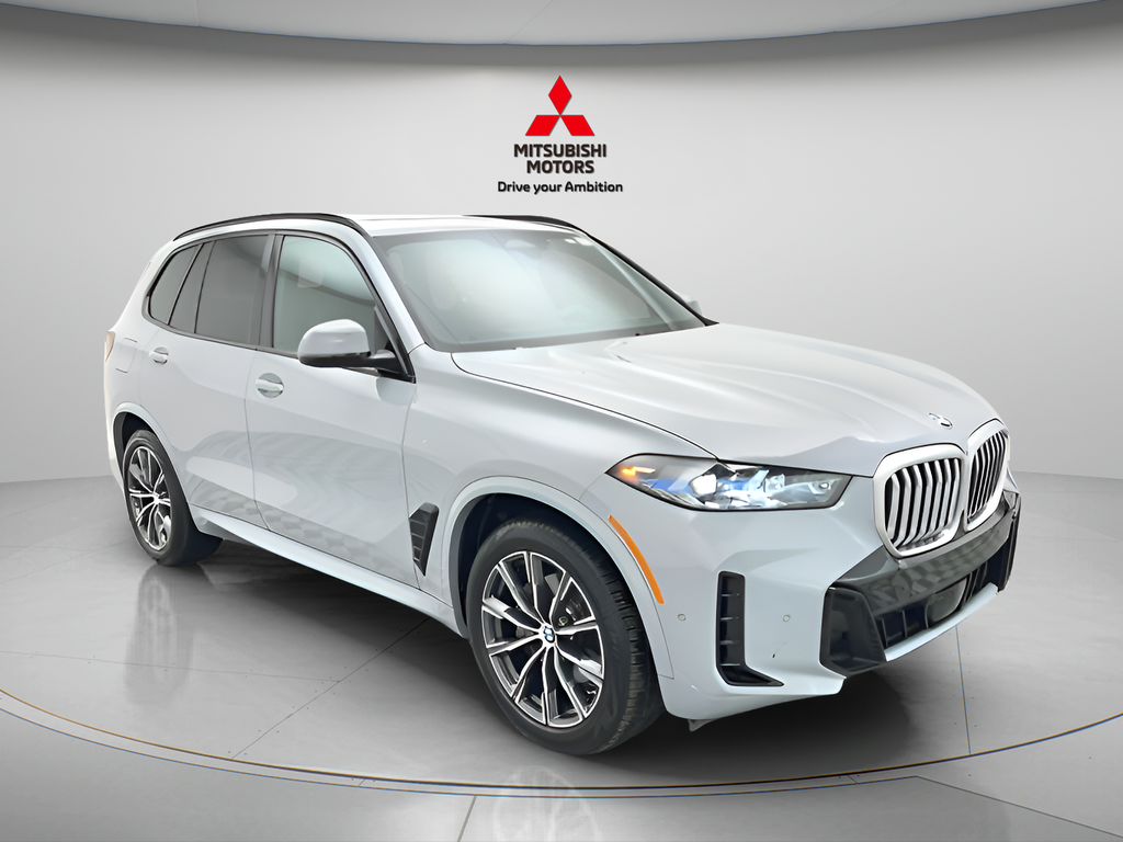Used 2026 Gray Metallic BMW xDrive40i image 3