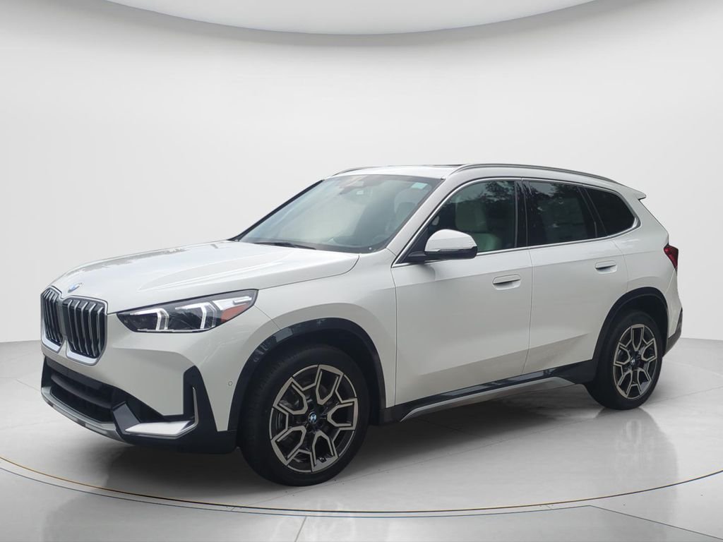 New 2026 Alpine White BMW xDrive28i image 1