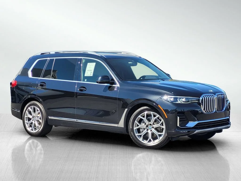 2021 BMW X7 xDrive40i's photo