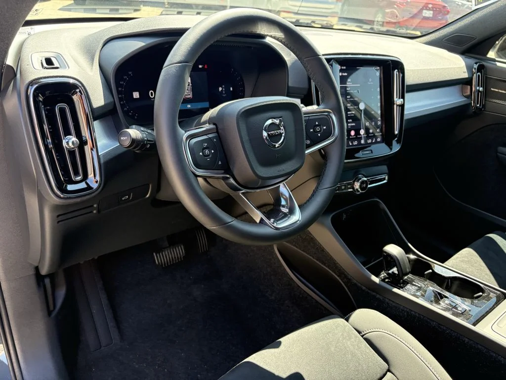 New 2026 Denim Blue Volvo Ultra image 14