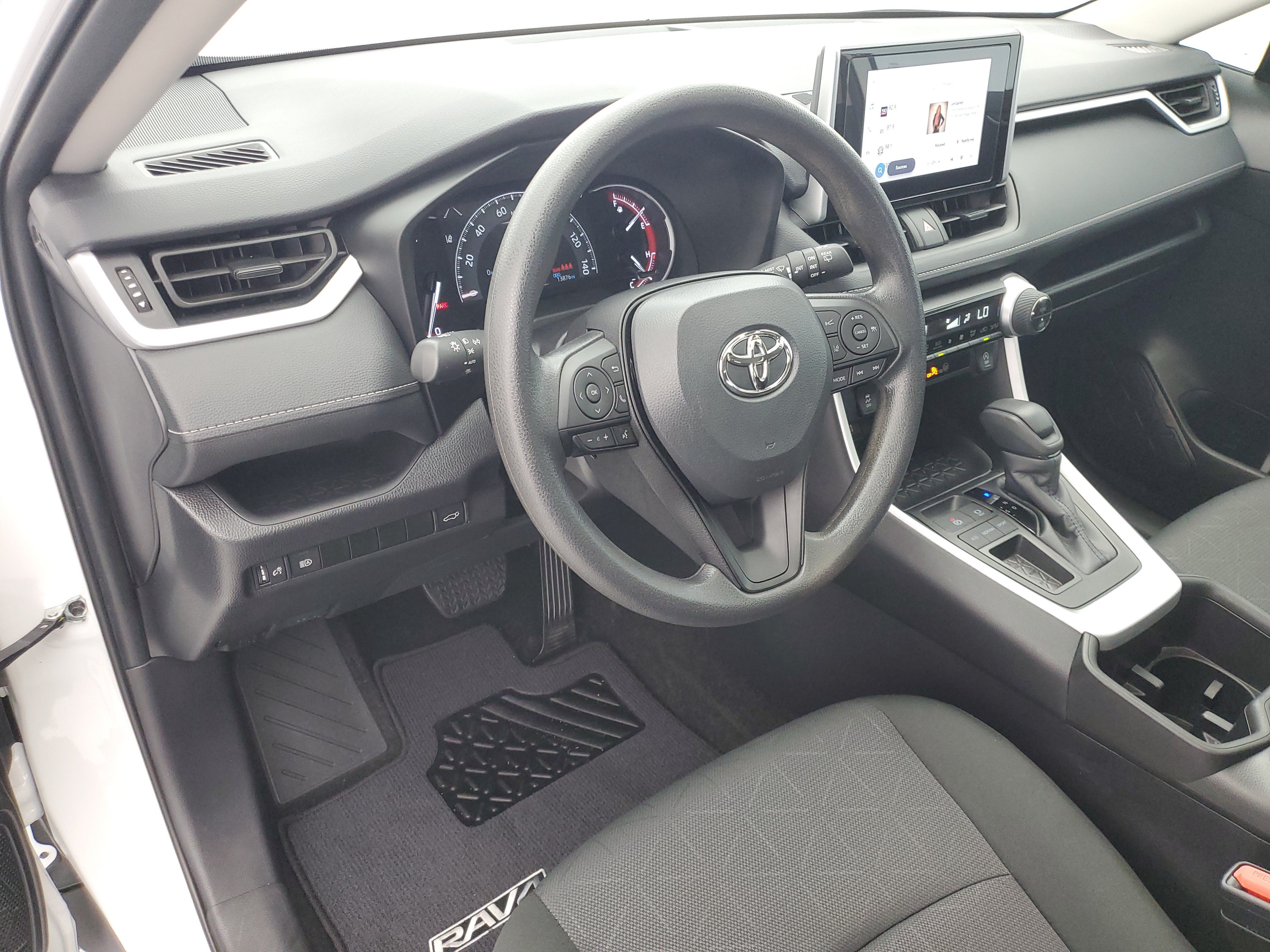Used 2024 Ice Cap Toyota XLE image 21