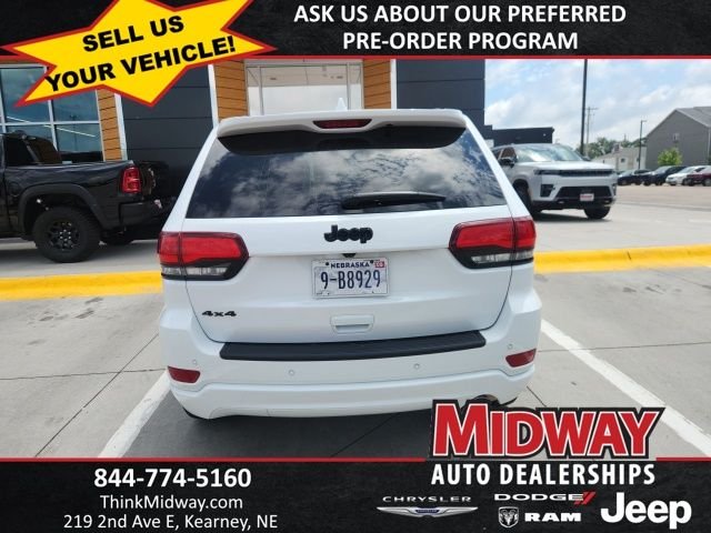 Used 2021 White Jeep Laredo X image 3