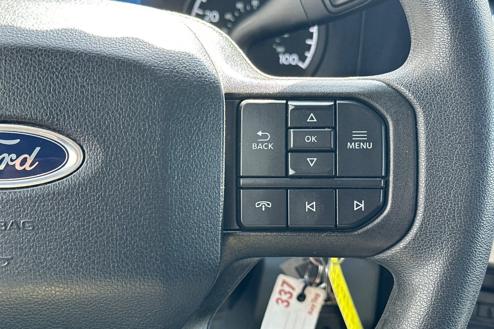 Used 2023 Black Ford XLT image 24