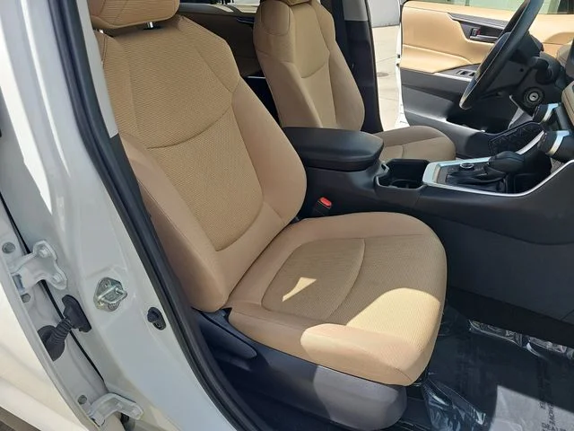 Used 2025 White Toyota LE image 10