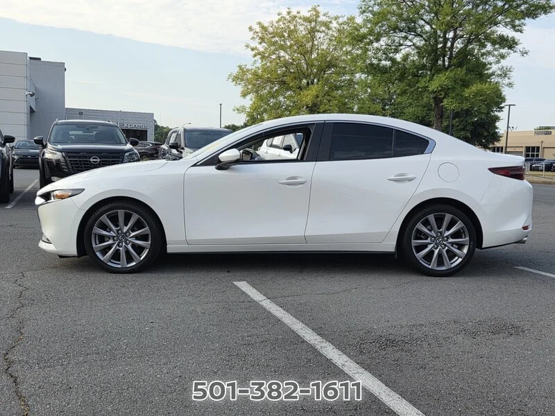 Used 2021 Snowflake White Pearl MAZDA SELECT FWD image 2