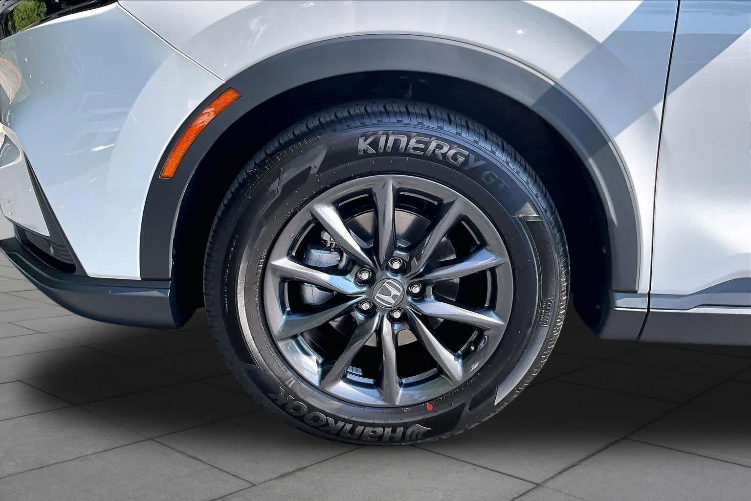 2026 Honda CR-V EX-L - Photo 10