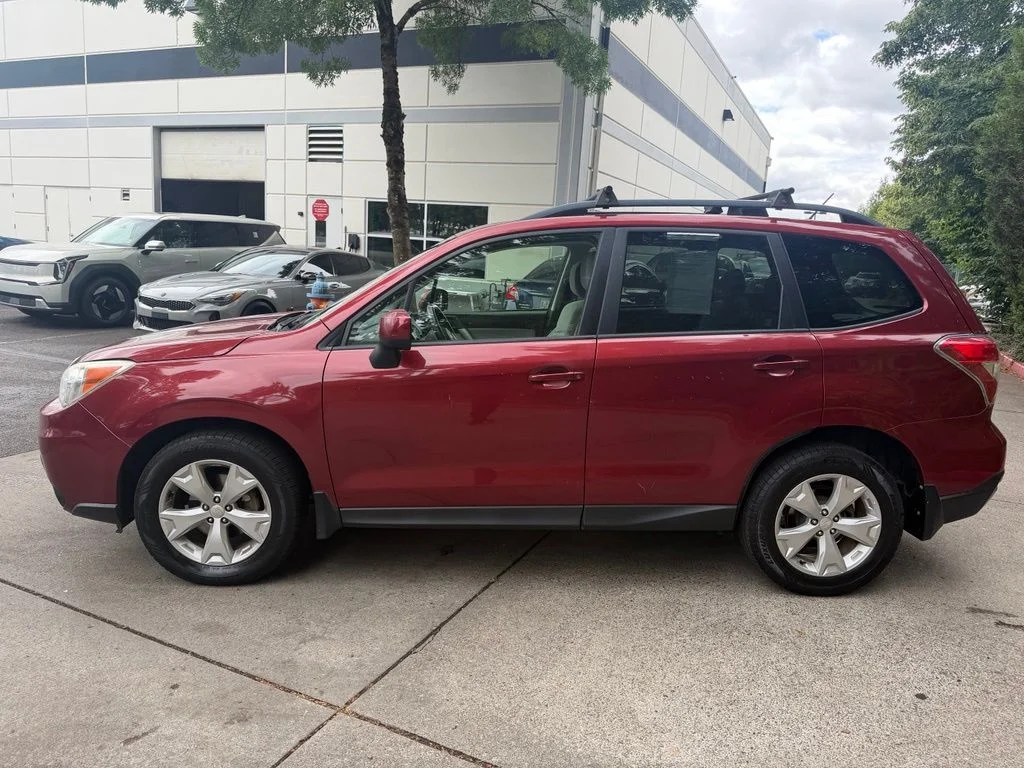 Used 2015 Venetian Red Pearl Subaru 2.5i Premium image 7