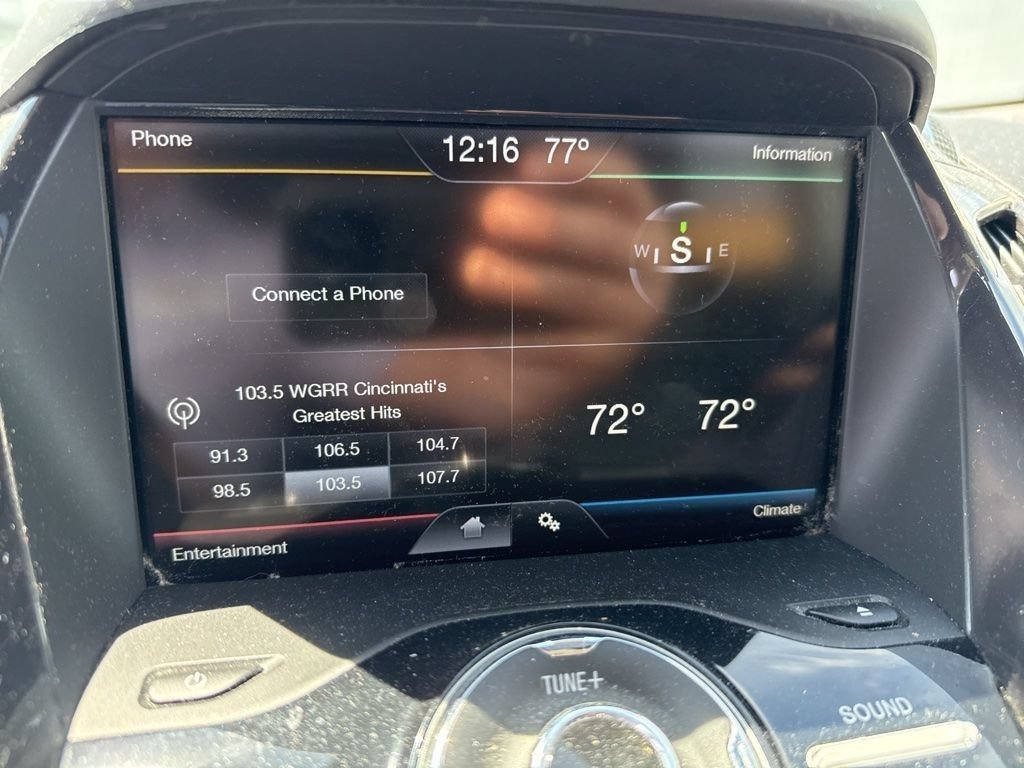 Used 2013 White Platinum Ford SEL image 32