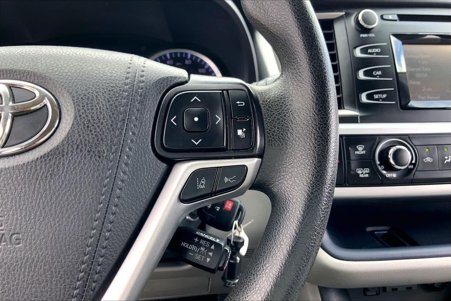 Used 2019 Midnight Black Metallic Toyota LE image 24