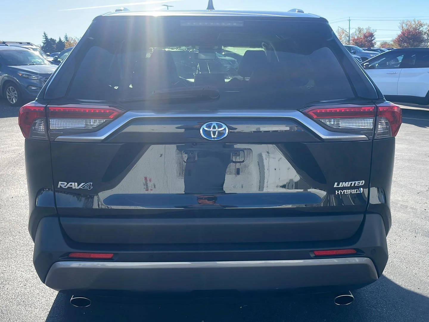 Used 2019 Midnight Black Metallic Toyota Limited image 10
