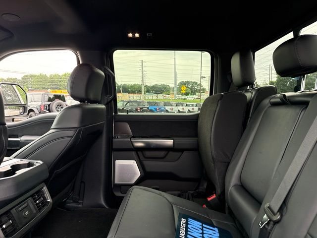 2026 Ford F-250 Super Duty Platinum - Photo 16