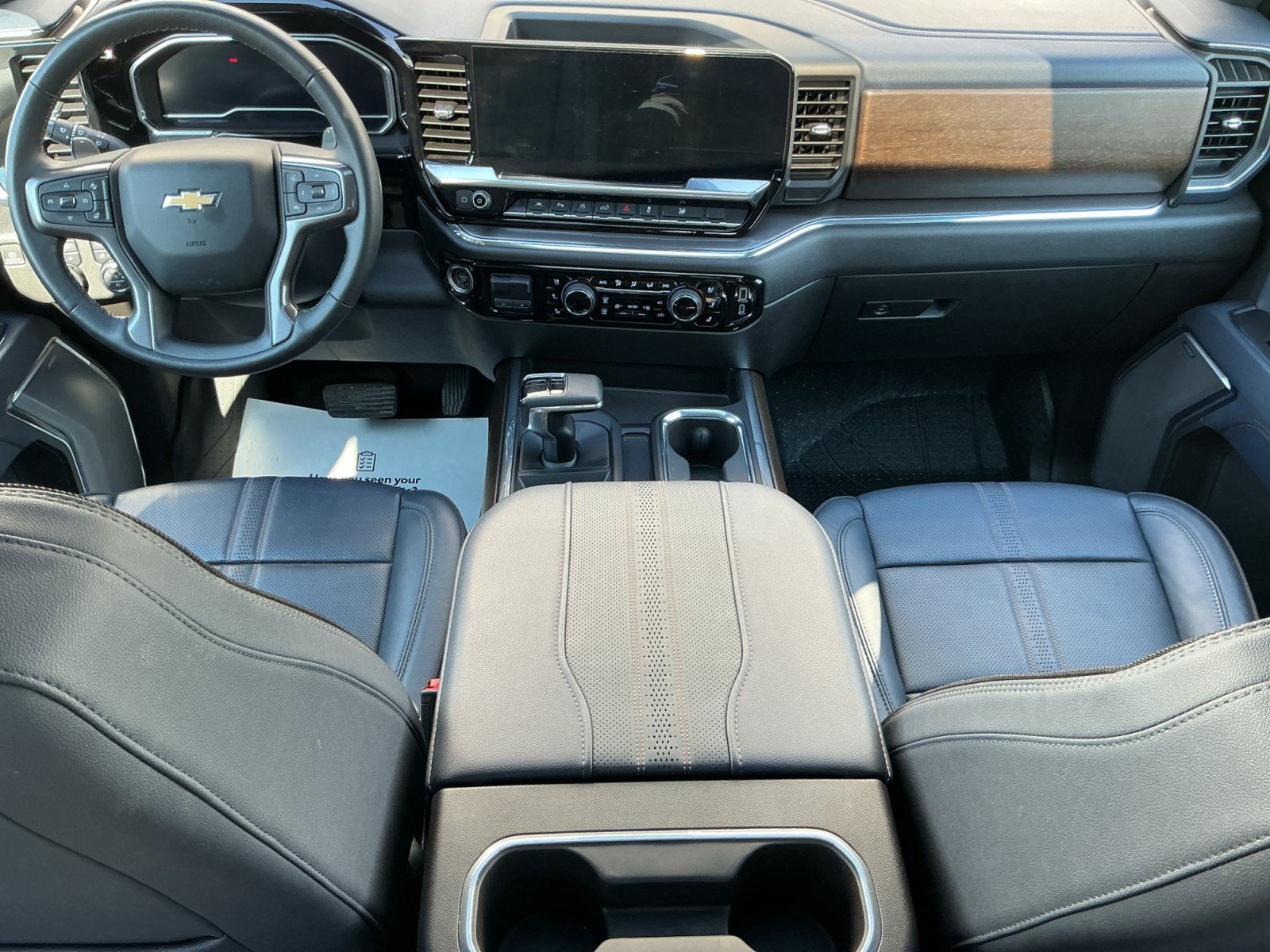 Used 2023 Gray Chevrolet High Country image 11