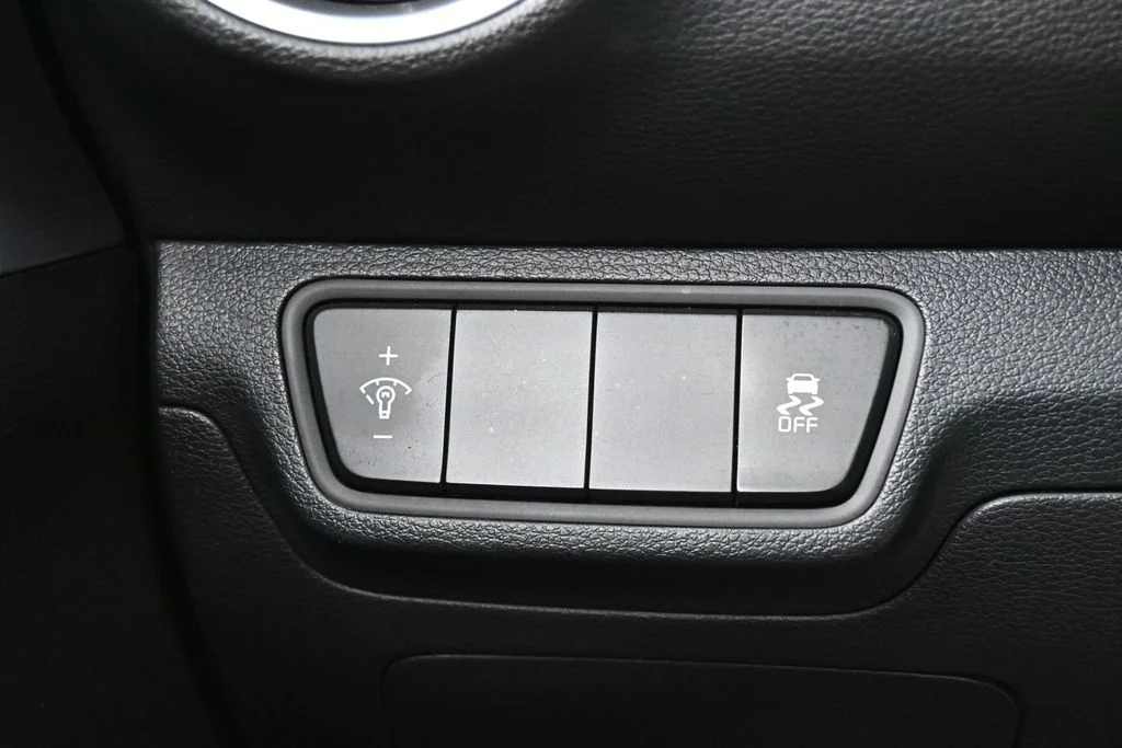 Used 2024 Steel Gray Kia LXS image 15