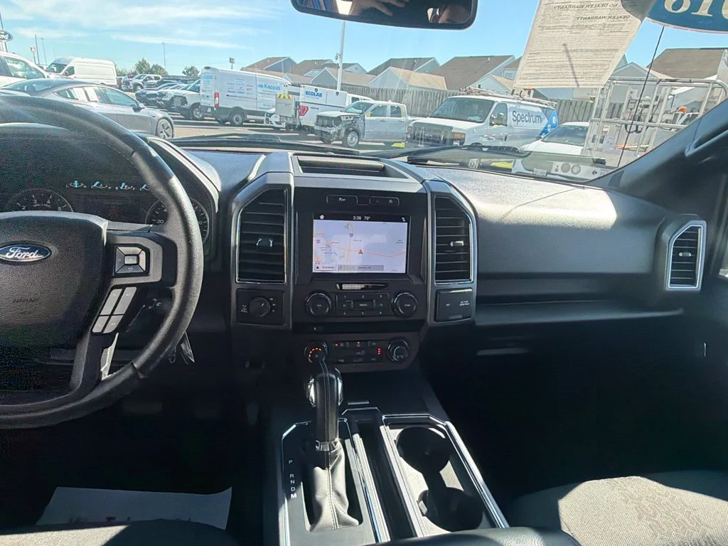 Used 2018 Lightning Blue Ford XLT image 22