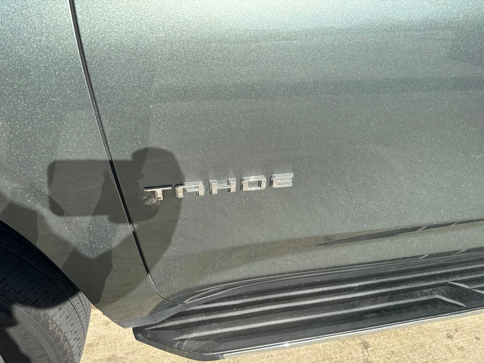Used 2023 Green Chevrolet LT image 4