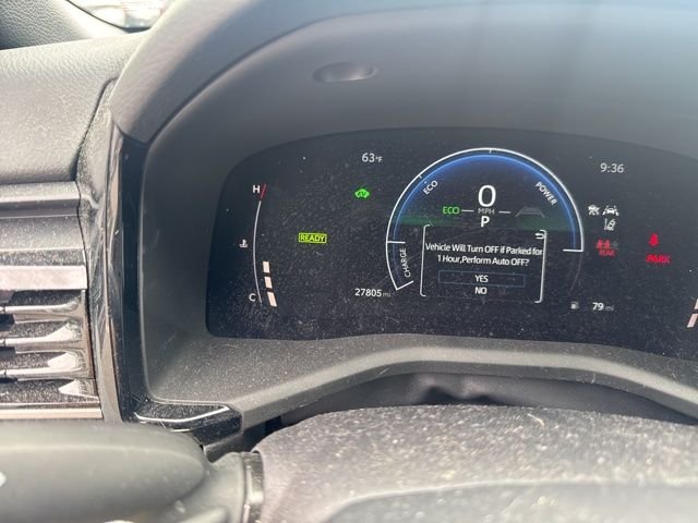 2025 Toyota Camry SE AWD Hybrid's photo