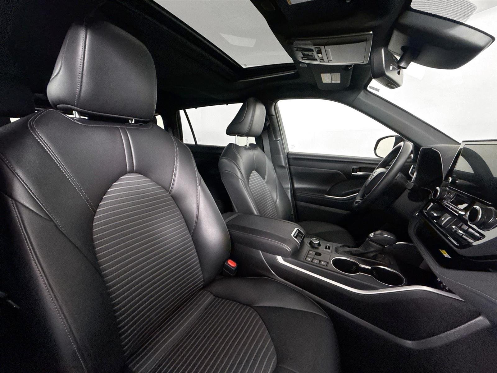 Used 2025 Blueprint Toyota XSE image 42