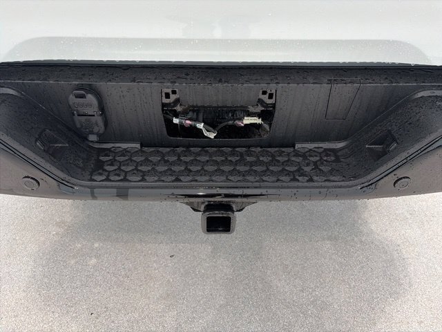 New 2026 Summit White Chevrolet Trail Boss image 9