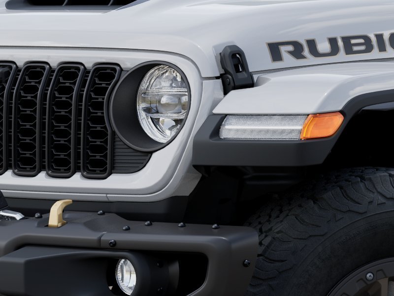 New 2025 Bright White Clear-Coat Exterior Paint Jeep Rubicon 392 image 38