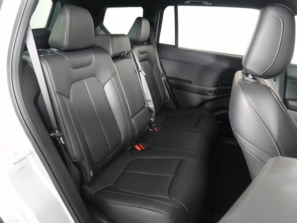 New 2026 Silver Jeep Limited image 21