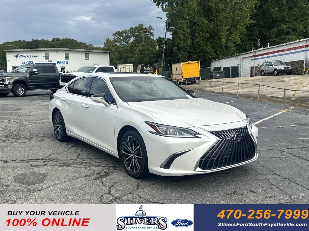 2022 Lexus ES Hybrid 300h