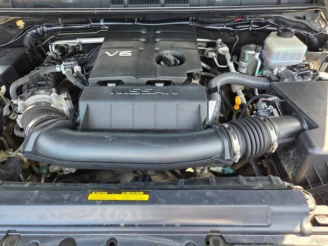 Used 2022  Nissan PRO-4X image 28