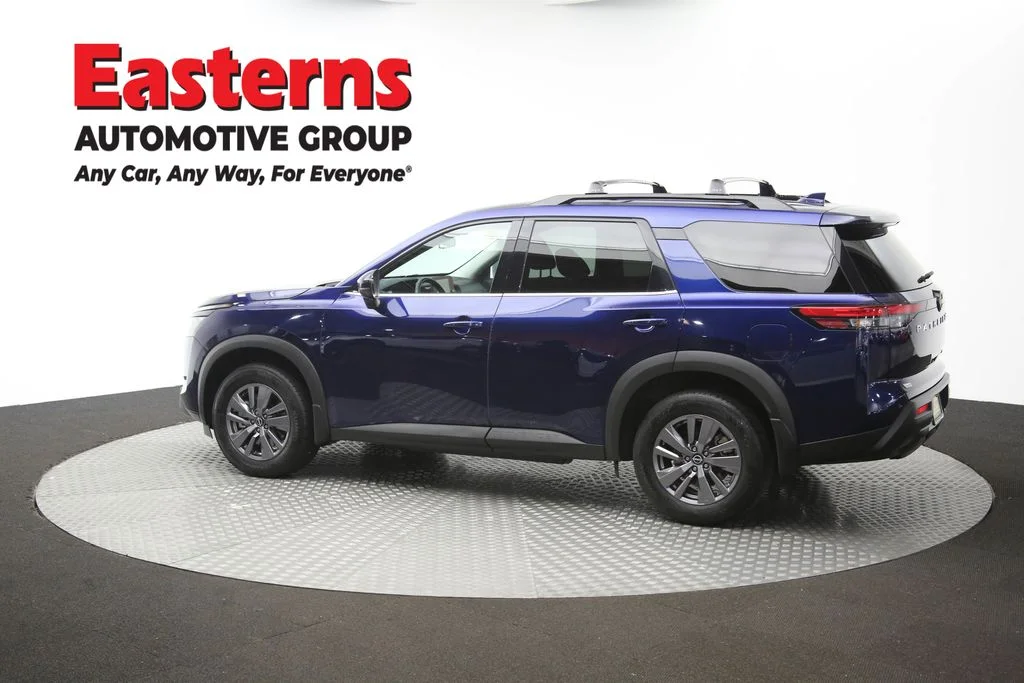 Used 2023 Blue Nissan SV image 65
