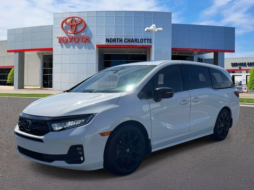 2025 Honda Odyssey Sport L - Photo 3