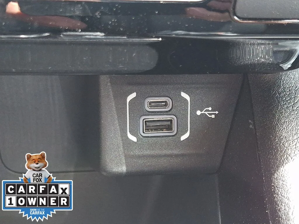 Certified Used 2022 Silver Jeep Limited image 22