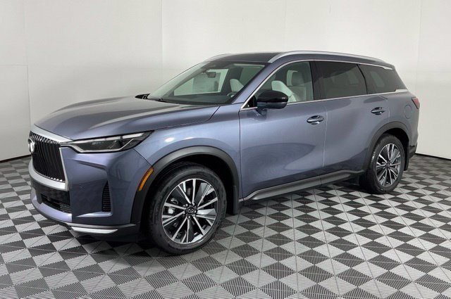 New 2027 MOONBOW BLUE INFINITI Luxe FWD image 3