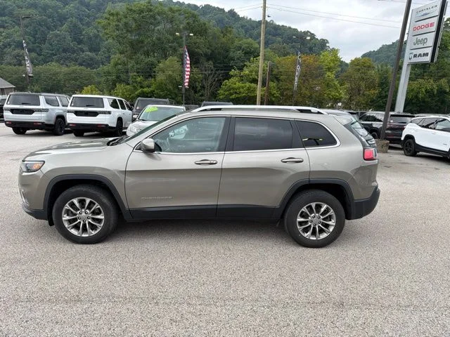 Used 2020 Beige Jeep Latitude Plus image 8