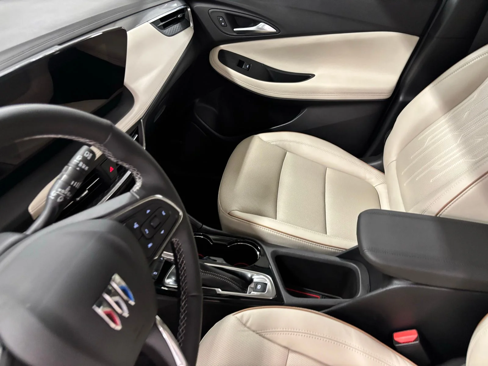 Used 2026 Red Buick Avenir image 17