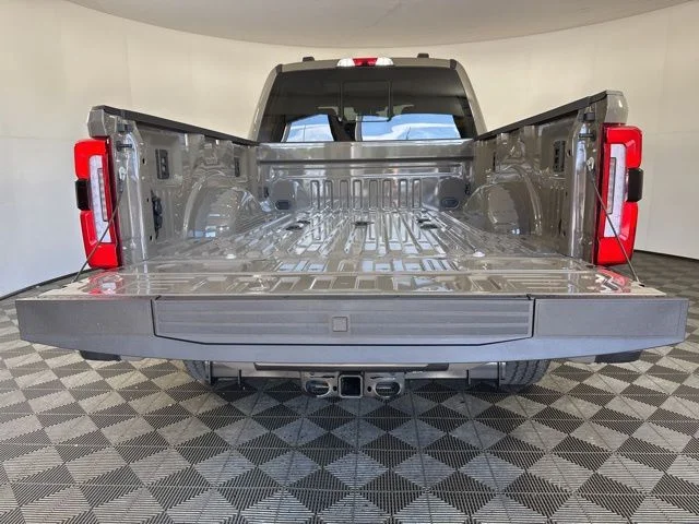 New 2026 Marsh Gray Ford Platinum image 21