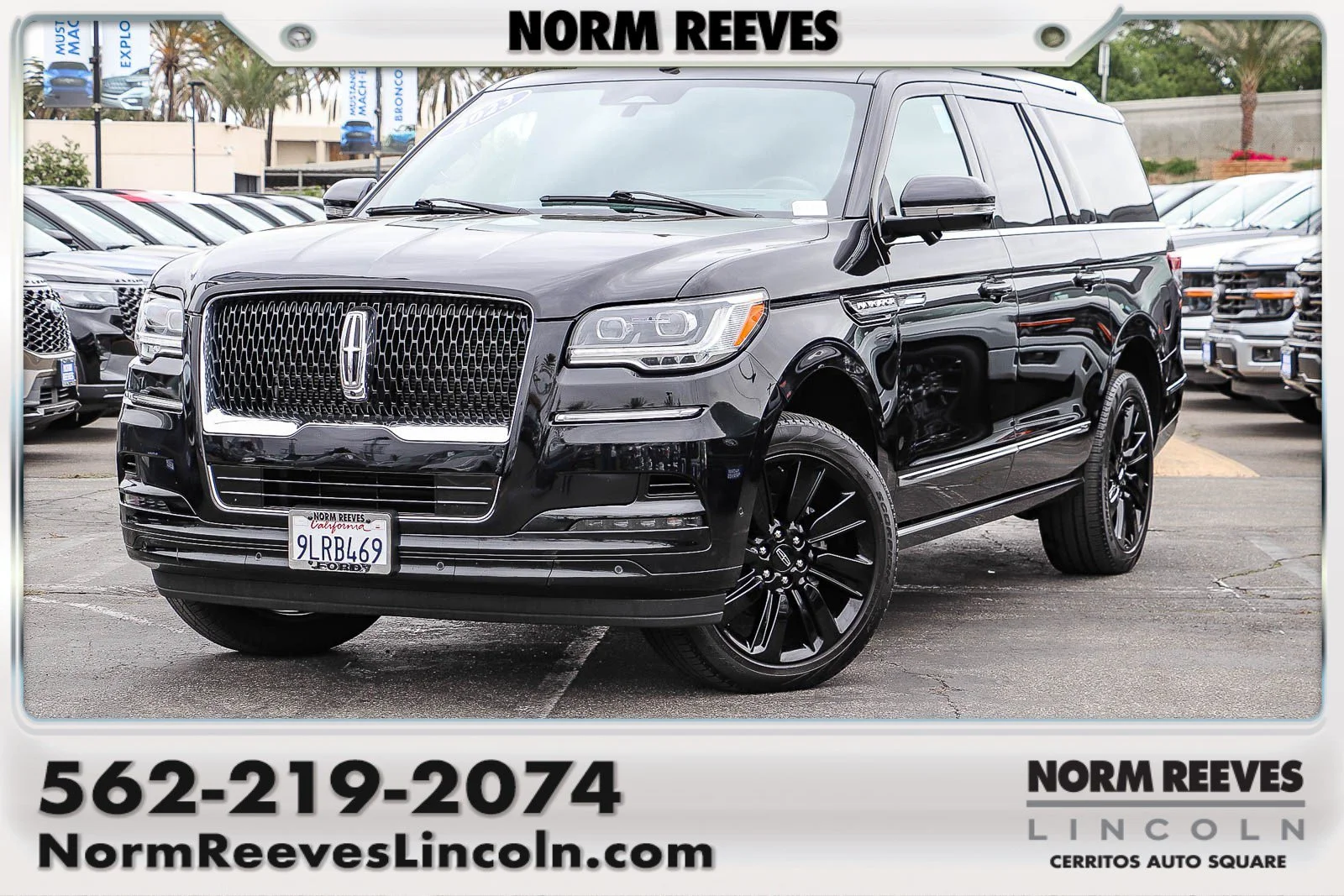 2023 Lincoln Navigator Reserve L's photo