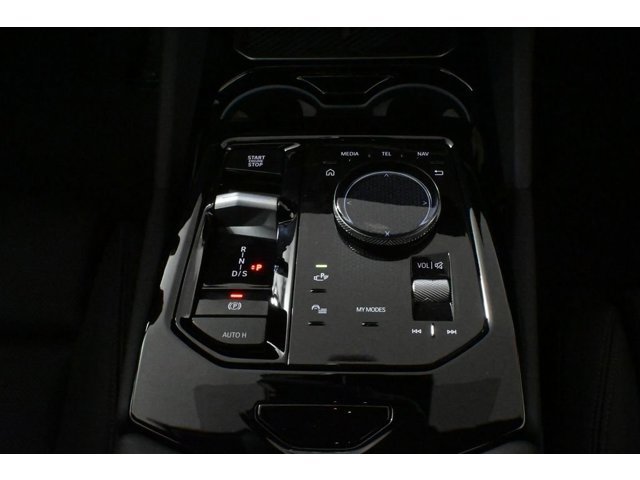 2026 BMW 5 Series 530i - Photo 25